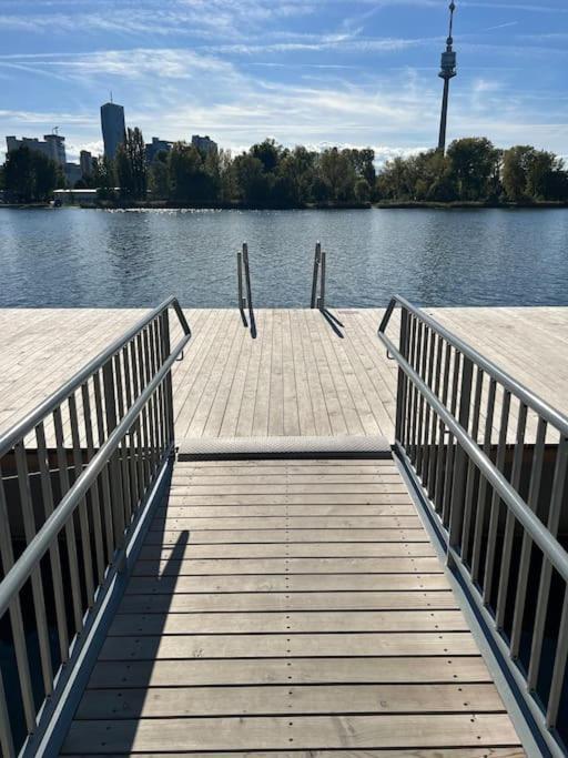 Modern Studio Gardenia_Gartenwohnung Alte Donau 维也纳 外观 照片